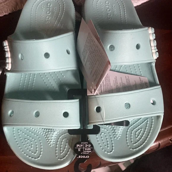 Classic crocs sandals🎁🎄🎁🎄🎁 - Picture 1 of 5
